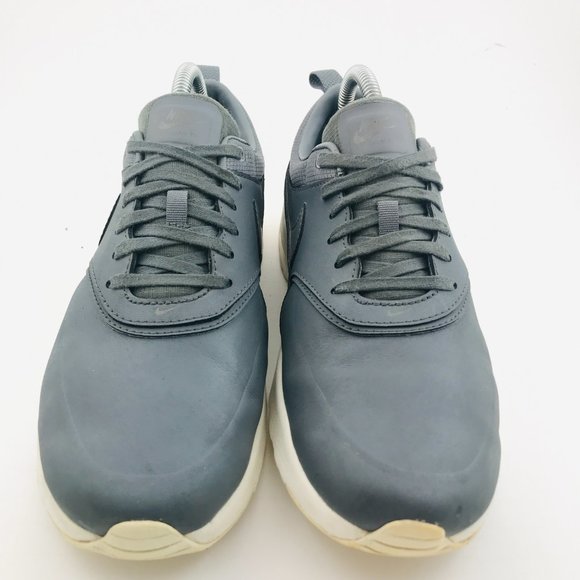 Nike Women's Air Max Thea size 8 Grey White (616723-008) - Picture 4 of 9